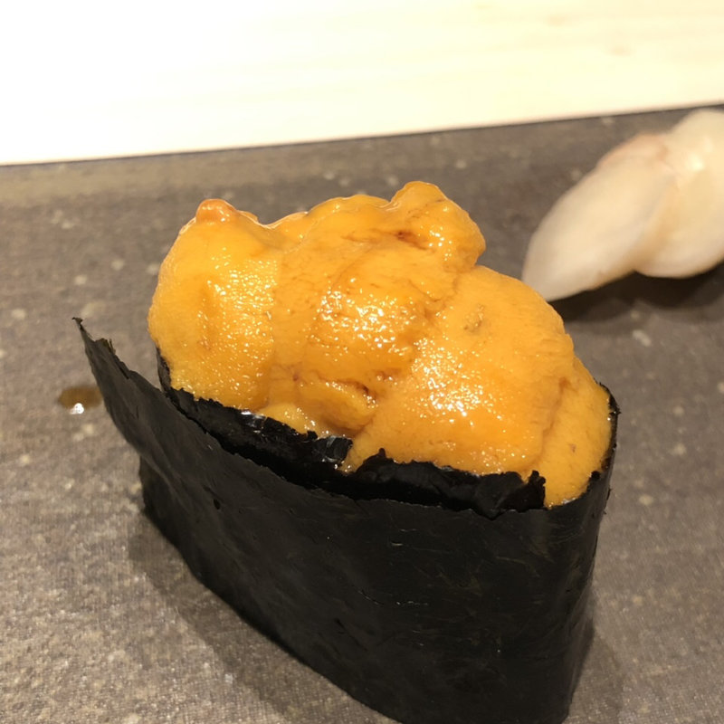 (鮨　小野 （すし おの）)