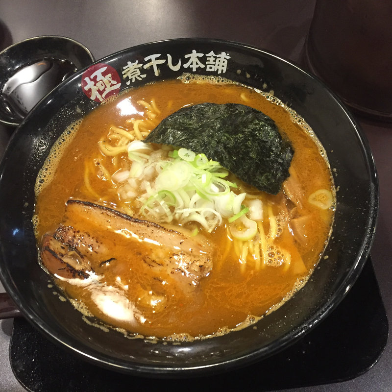 (極 煮干し本舗)