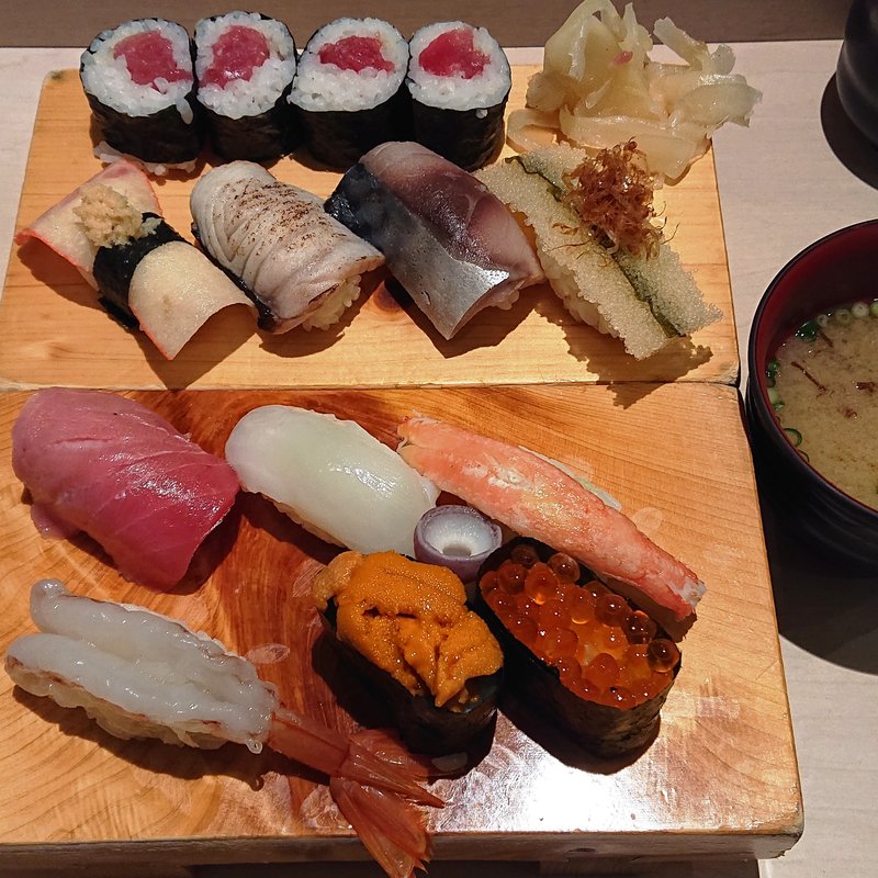 特別ランチ握り(北辰鮨 仙台駅１階店 （ほくしんずし）)