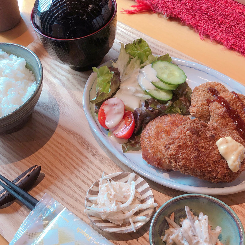 ミックスフライ定食(with遊)