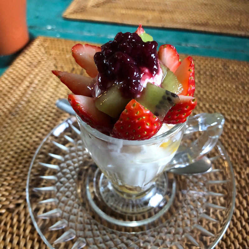 Mini Sweets ミニパフェ仕立て(デコレッド　ルームズ （decored rooms）)