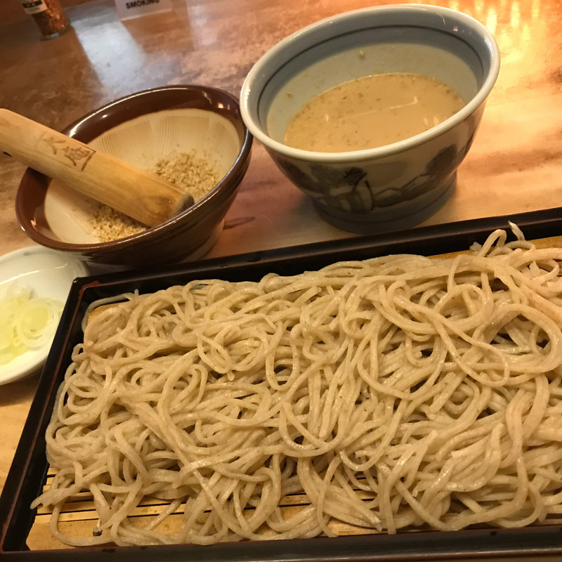 胡麻だれせいろ(石臼粗挽き 手打そば 大庵)
