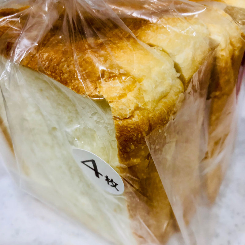 クイーンリッチ(ブティック・トロワグロ 小田急百貨店 新宿店)