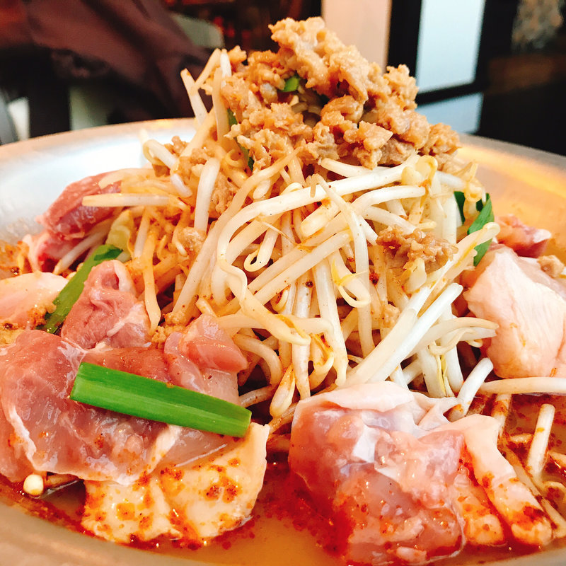 カラシビ旨辛しびれ鍋(郷どり燦鶏 Colette・Mare みなとみらい店 （サトドリサンケイ）)