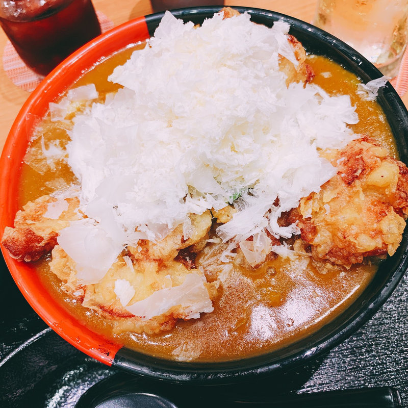 チーズカレーうどん(極楽うどん TKU ルクア大阪店)