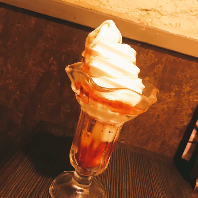 パフェ(びっくりドンキー)