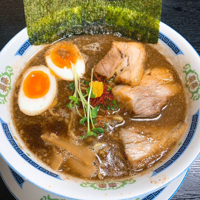 濃厚豚骨魚介そば(宣 （セン）)