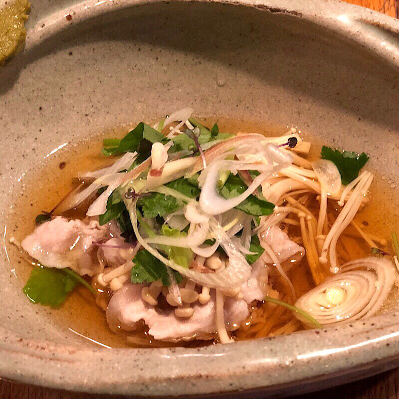 黒豚のつゆしゃぶ仕立て(十番右京)