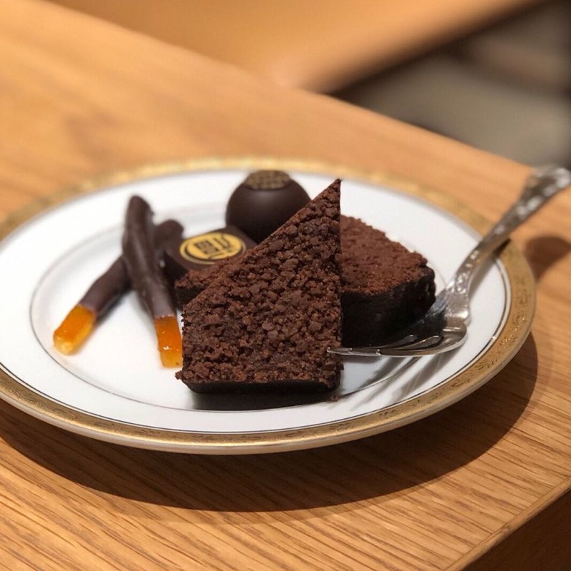 バレンタインプレート(丸福珈琲店タカシマ店)