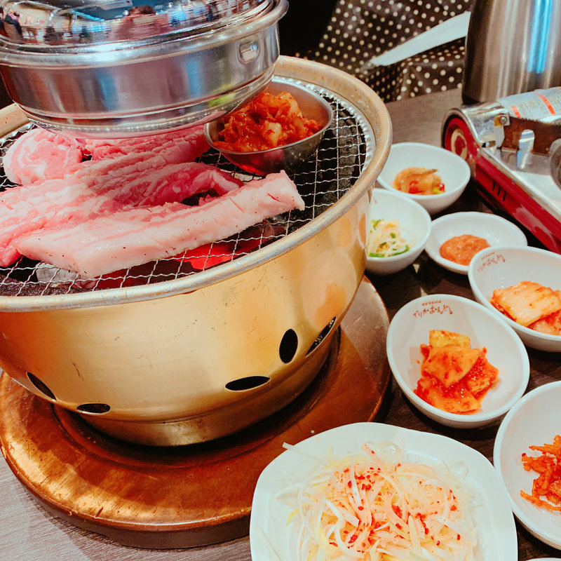 蜂の巣サムギョプサル(でりかおんどる 1号店(本店))