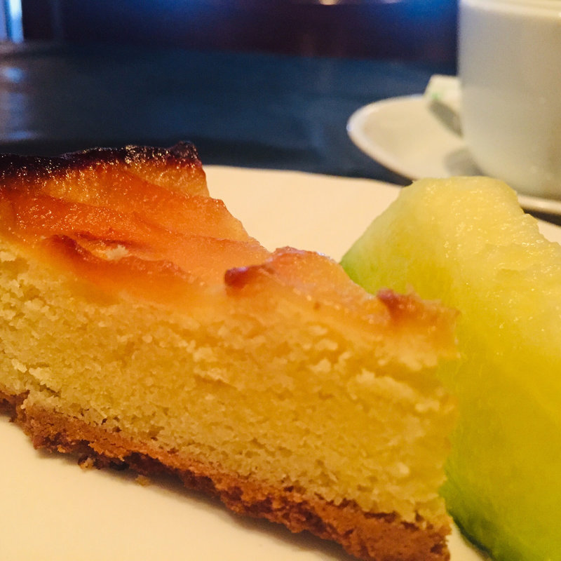 洋梨のタルト(グリルダイナー )