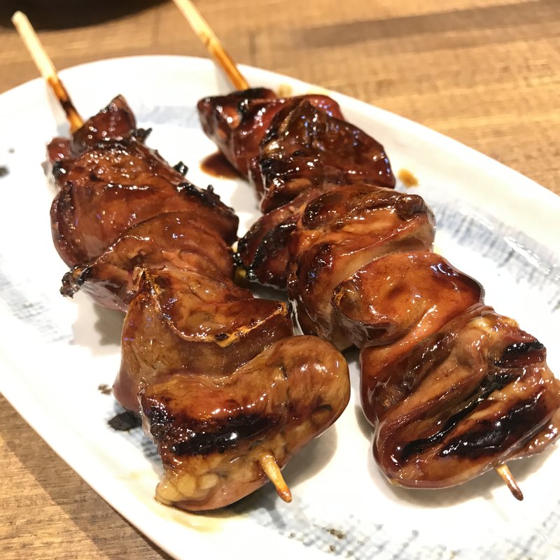 鶏レバー串(串焼マルワ神田鍛冶町店)