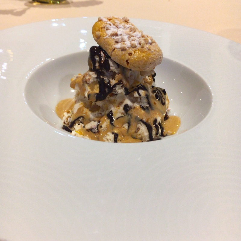 食後のデザート(ラ メゾン フィニステール)