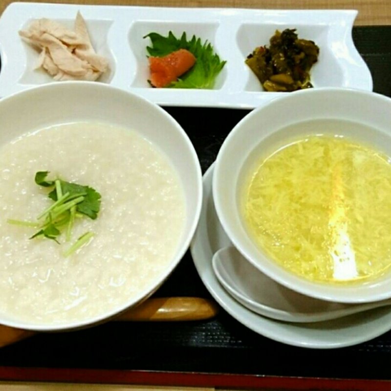 お粥、(ロンフーダイニング 博多1番街店)