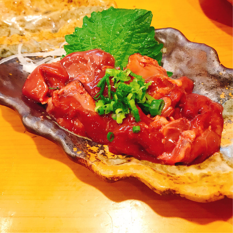 鳥白レバー刺し(甲州屋)