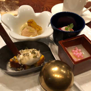 (サル ドゥ マキノ (salle de Makino))