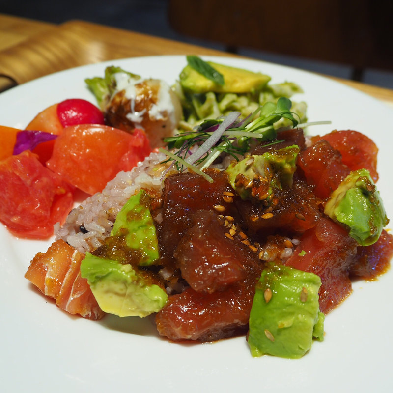 アボカドポキ丼(and green)