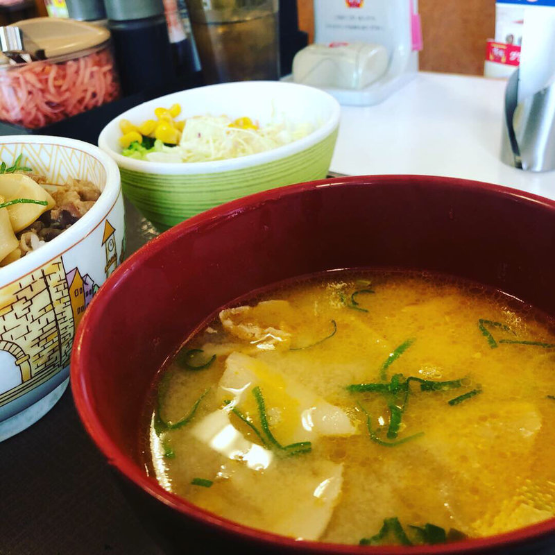 とん汁・サラダセット(すき家 博多BP店 )