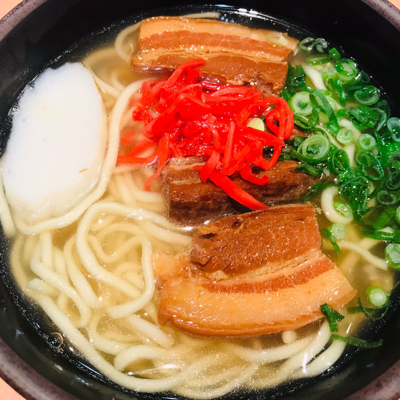 沖縄そば(そば処 琉風)