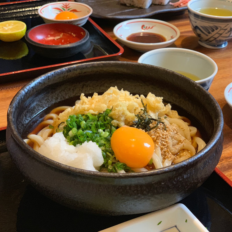 ぶっかけうどん(うどん本陣 山田家 本店 （やまだや）)