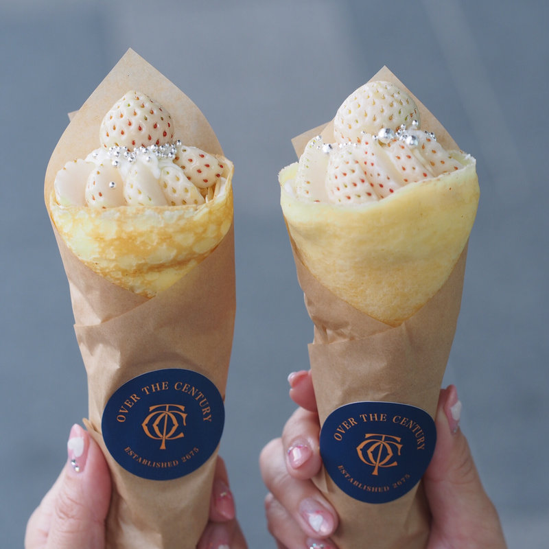 白いちごクレープ(オーバー ザ センチュリー)