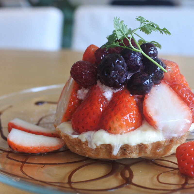 いちごとティラミスクリームのタルトレット(ロンブル・ド・アンジュ （l'ombre de ange）)