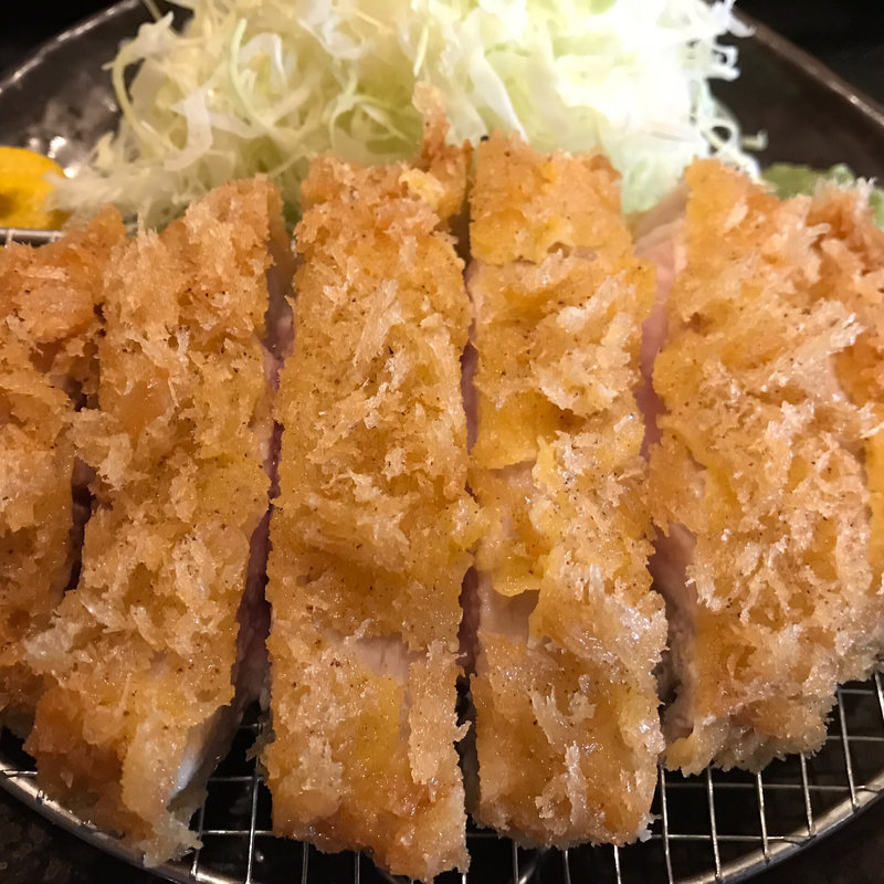ロースカツ定食(とんかつ いわい)