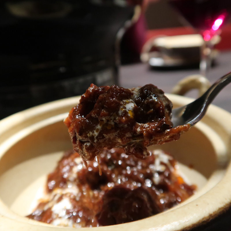 松坂牛のビーフシチュー(高級和牛焼肉BMS No.12)