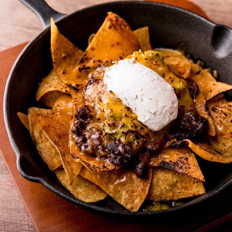 たっぷりチーズのメキシカンナチョス(K&N DINER 川崎)