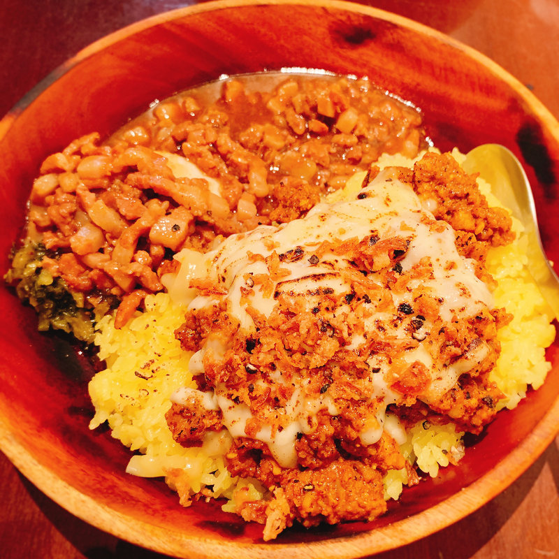 ケニックカレー×台湾魯肉飯(ケニック カレー （Kenick curry）)