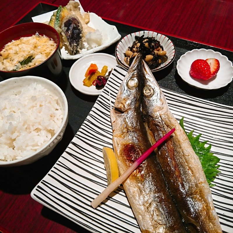 おさかなセット(魚ダイニング光)