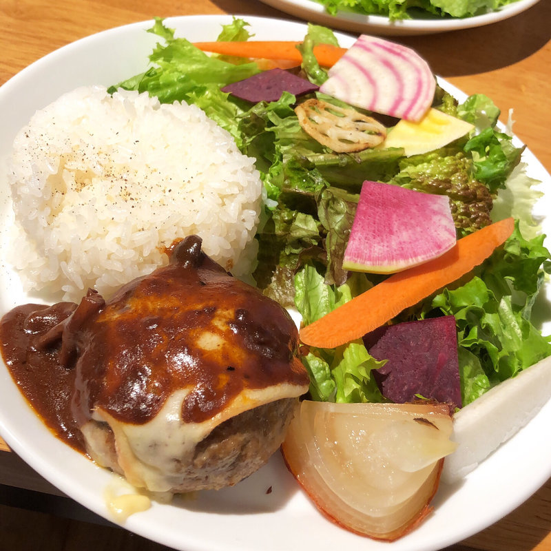 (カフェ ルビーオン青山)