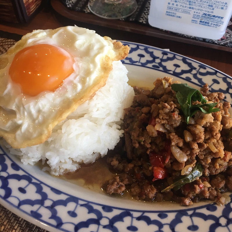 ガパオライス(バンコク カフェ)