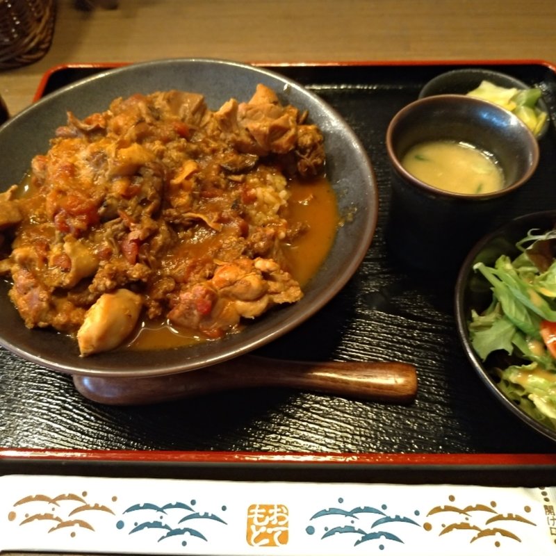 チキンカレー(ロワゾー （L’oiseau）)