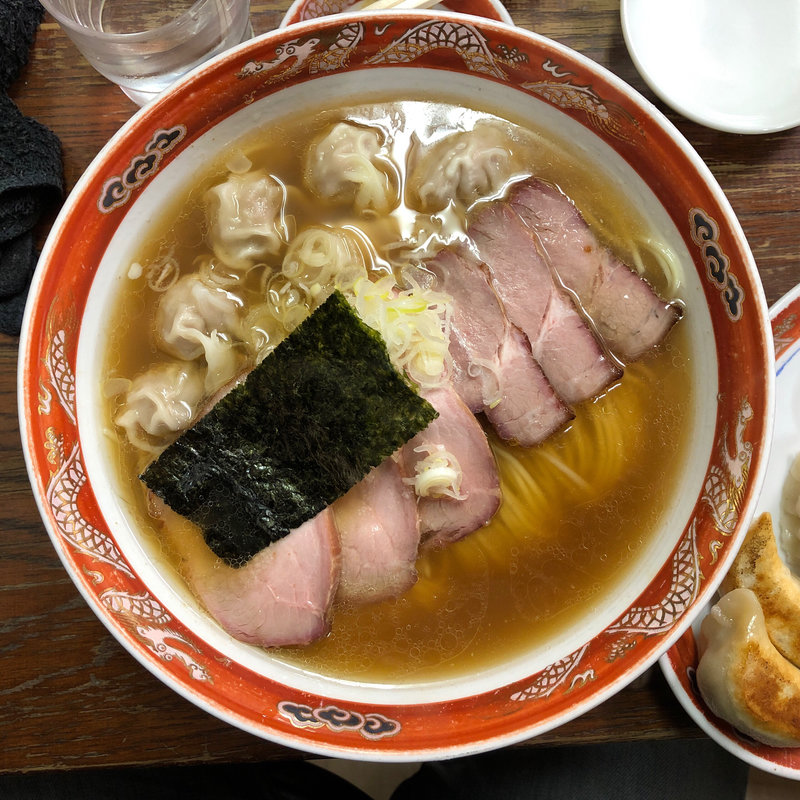 チャーシューワンタンメン(支那ソバ かづ屋)