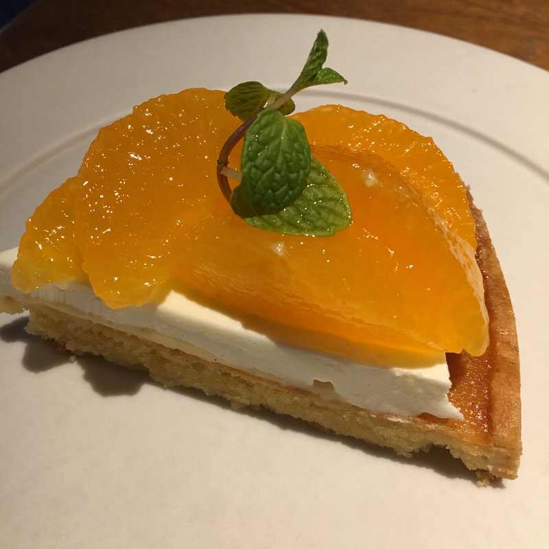 季節のフルーツタルト デコポン(Cafe Bibliotic Hello!)