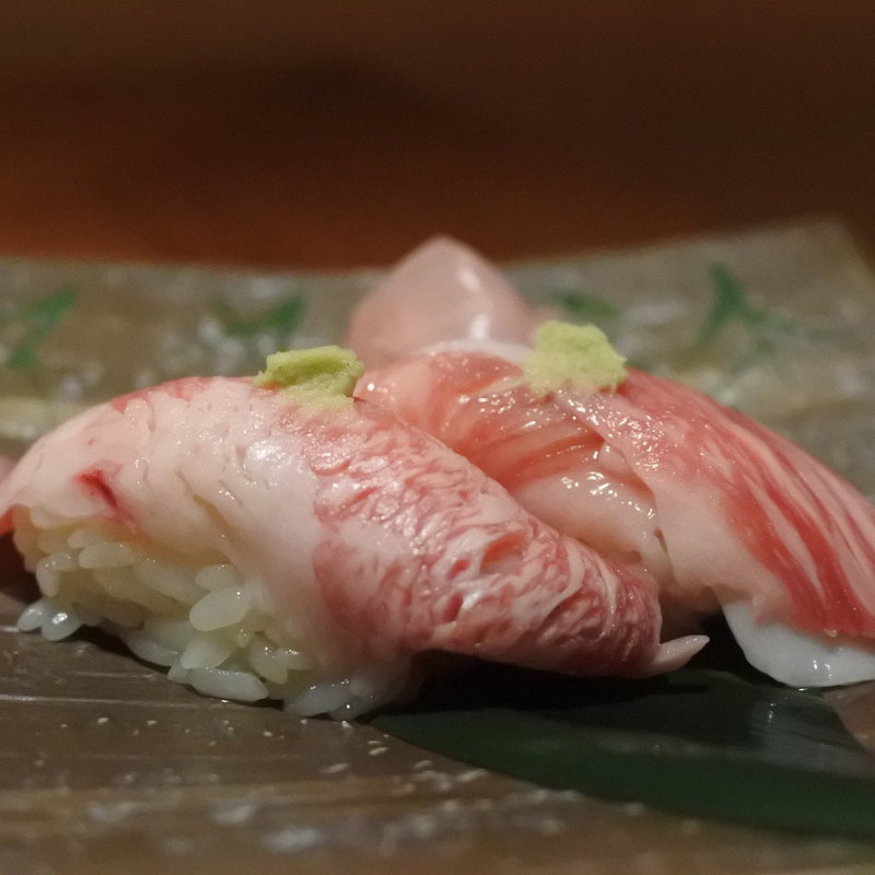 仙台牛の握り(あぶみ邸 )