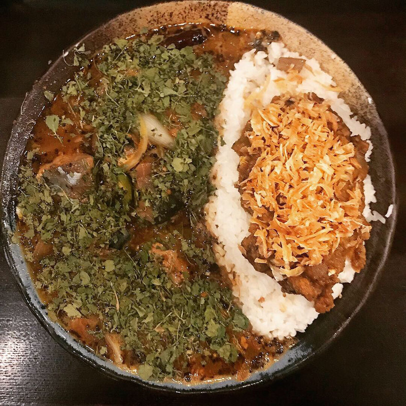 あいがけカレー(鯖味噌)(カレーノトリコ )