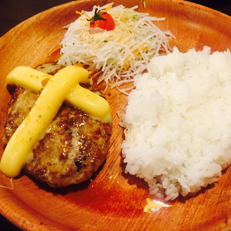 チーズバーグディッシュ(びっくりドンキー 梅田東店)