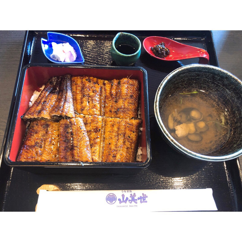 うな重（特上）(山美世 )