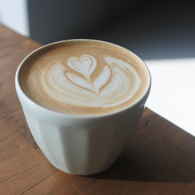 カフェラッテ(伊都岐珈琲Ｆａｃｔｏｒｙ )