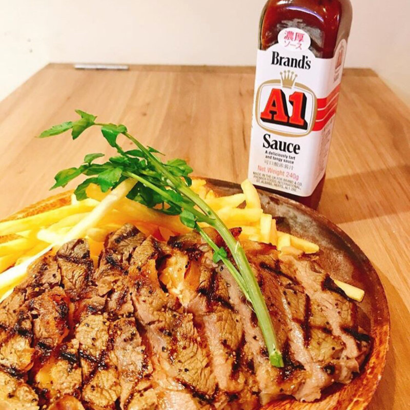 厚切り牛ロースステーキ(沖縄クラフトビール＆琉球バル ガチマヤ（神保町駅）)