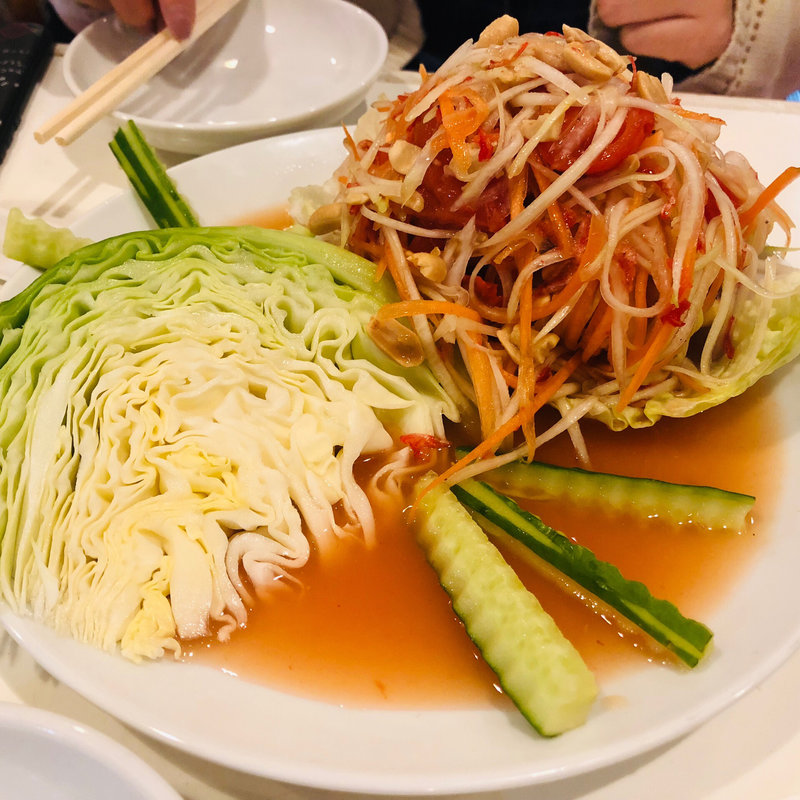 グリーンパパイヤサラダ(タイレストラン バーンタム)