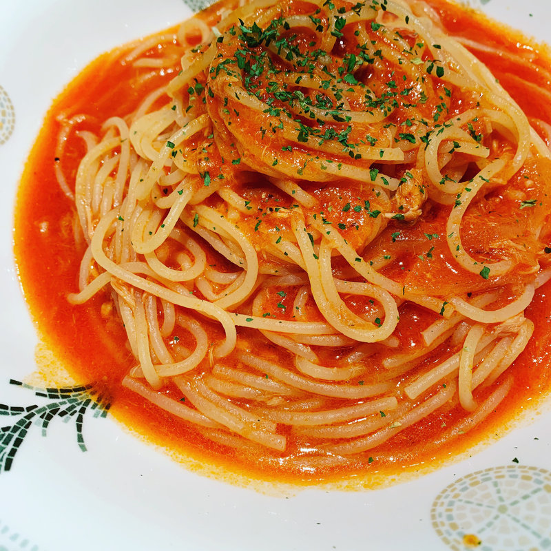 ツナと玉ねぎのトマトソースパスタ(ワインバーマイアミパティオ 大阪地下街梅田店)