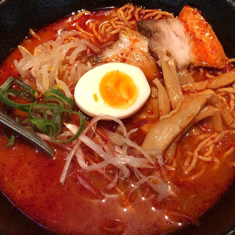 烈辛麺(ドラゴンカルビ 横浜ランドマークプラザ店)