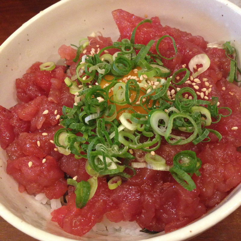 マグロ丼(まぐろ食堂 天満のとらやん )