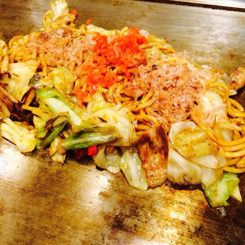 焼きそば(お好み焼き ひろかずや 東通り店)