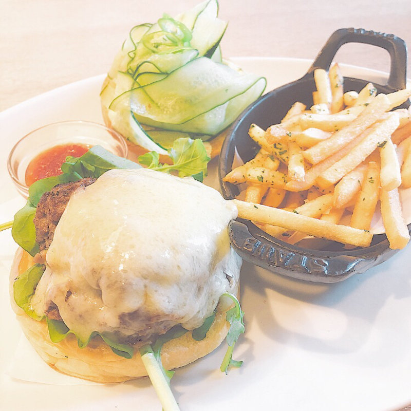 (bills 横浜赤レンガ倉庫)