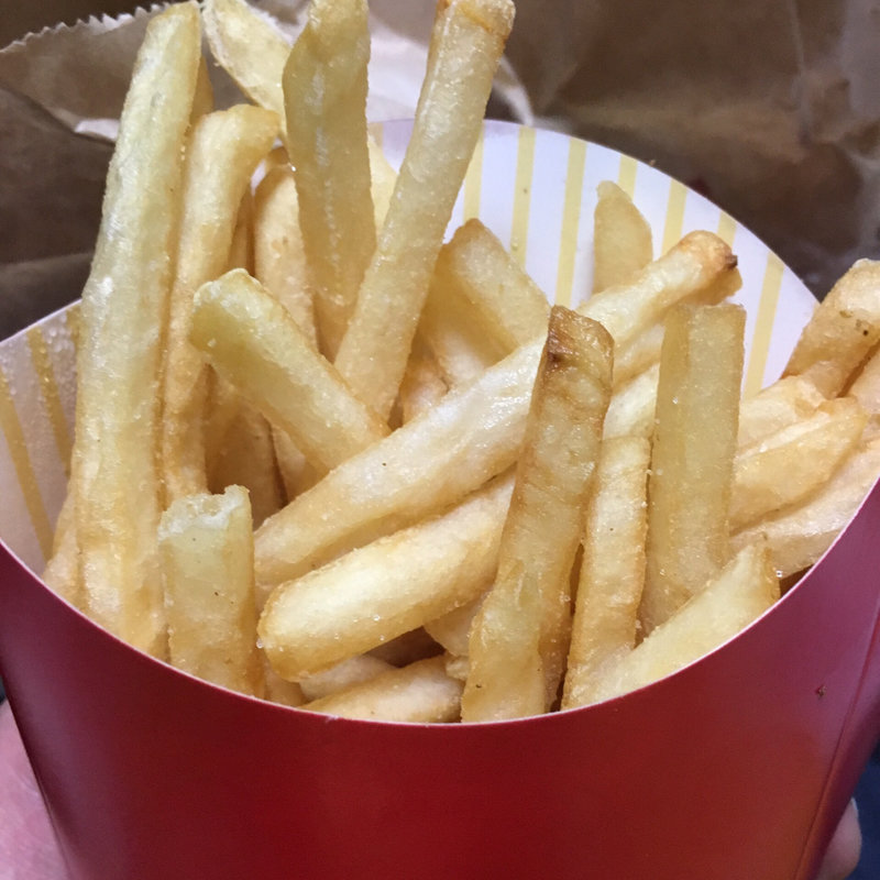 マックフライポテトM(マクドナルド 札幌すすきの店)