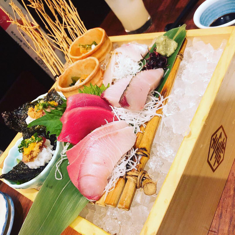 お造り盛り合わせ(咲くら 北新地店 （さくら）)